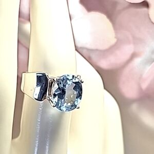 GORGEOUS UTC  Sterling Silver Blue Topaz Wide Band Ring Size 8